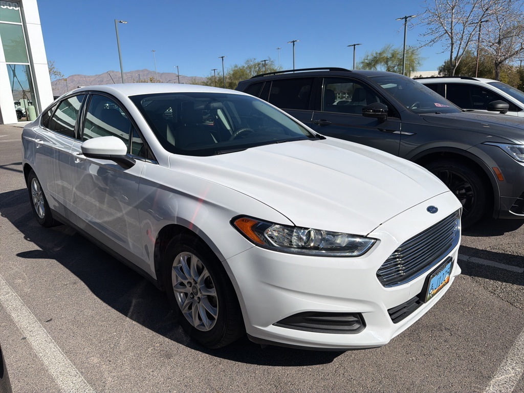 2016 Ford Fusion S