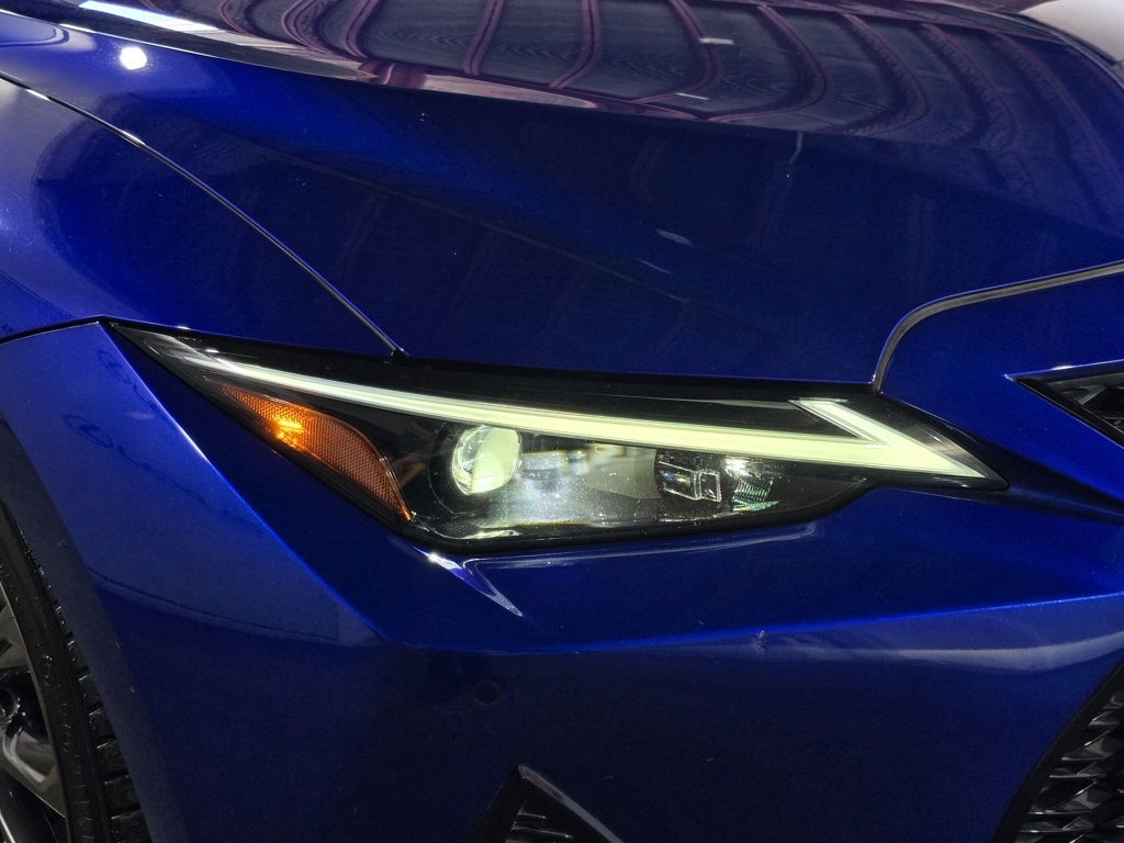 Thumbnail: 2023 Lexus IS - 5