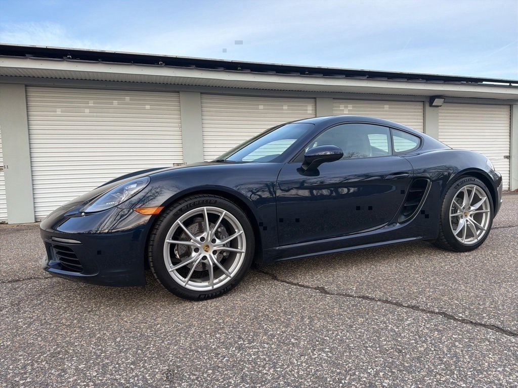 2017 Porsche 718 Cayman RWD