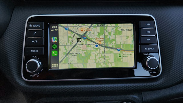 2025 Nissan Kicks Play