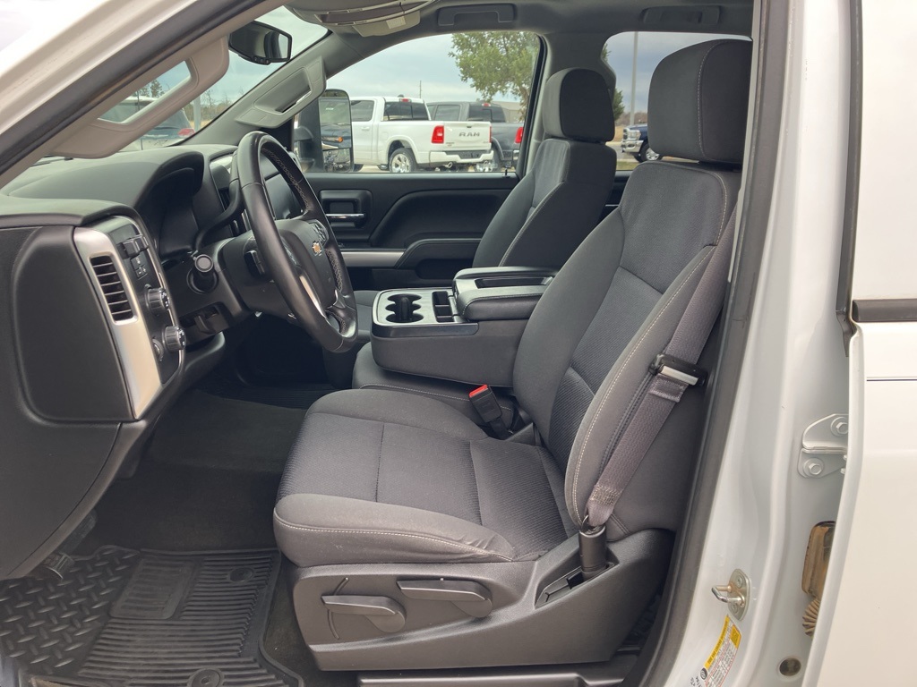 ChevroletSilverado 2500HD9