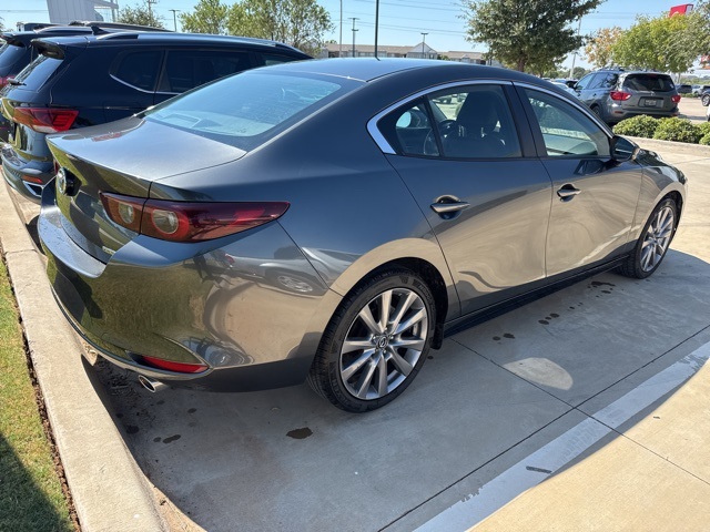 2024 Mazda Mazda3 2.5 s Preferred photo 2