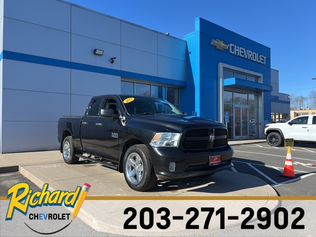 2017 RAM 1500 Express Quad Cab 4WD