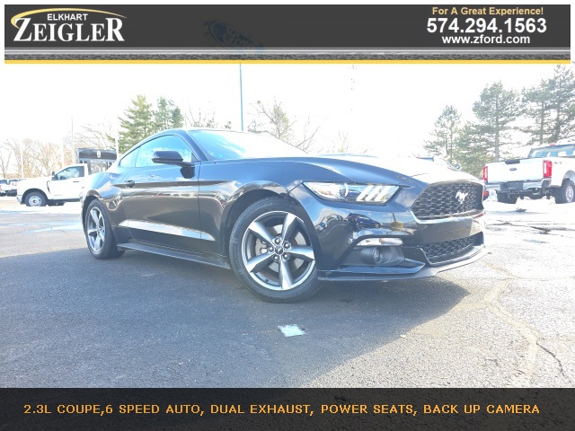 2017 Ford Mustang EcoBoost Coupe RWD