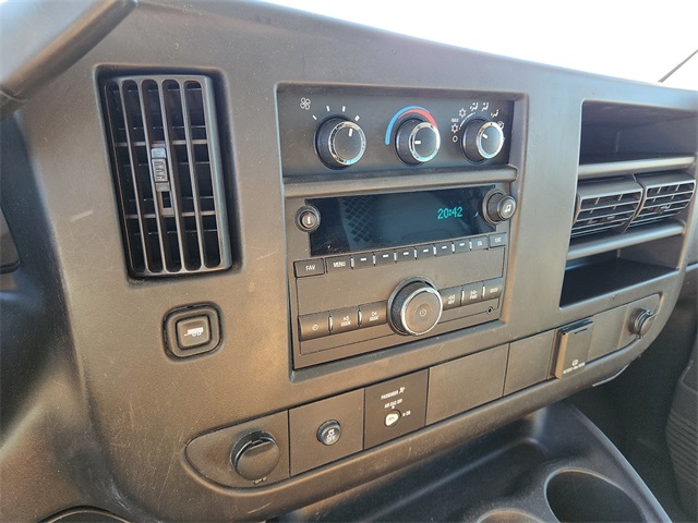 Used Car 2015 Chevrolet Express 2500  Work Van For Sale Under $20,000 In Plainview, Texas