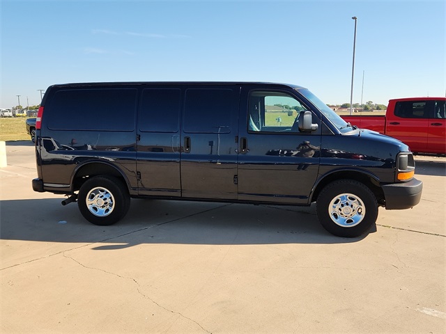 Used Car 2015 Chevrolet Express 2500  Work Van For Sale Under $20,000 In Plainview, Texas