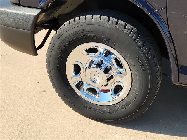 Used Car 2015 Chevrolet Express 2500  Work Van For Sale Under $20,000 In Plainview, Texas