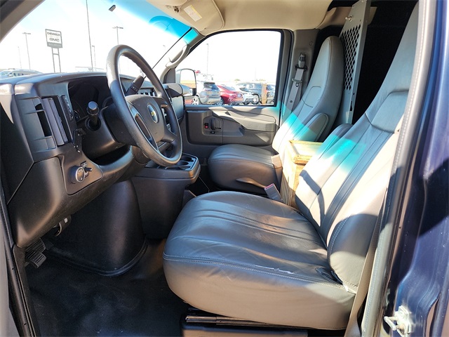 Used Car 2015 Chevrolet Express 2500  Work Van For Sale Under $20,000 In Plainview, Texas