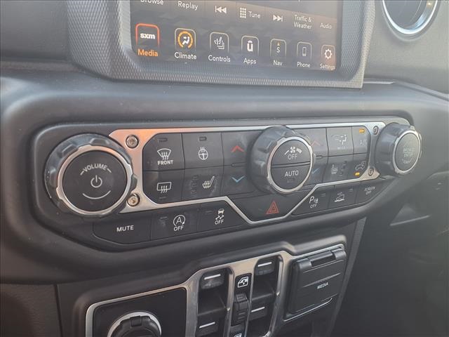 2023 Jeep Wrangler Sahara - 10