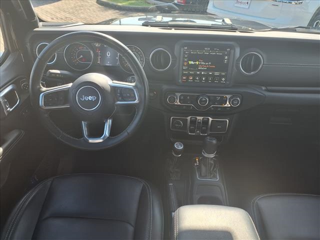 2023 Jeep Wrangler Sahara - 5