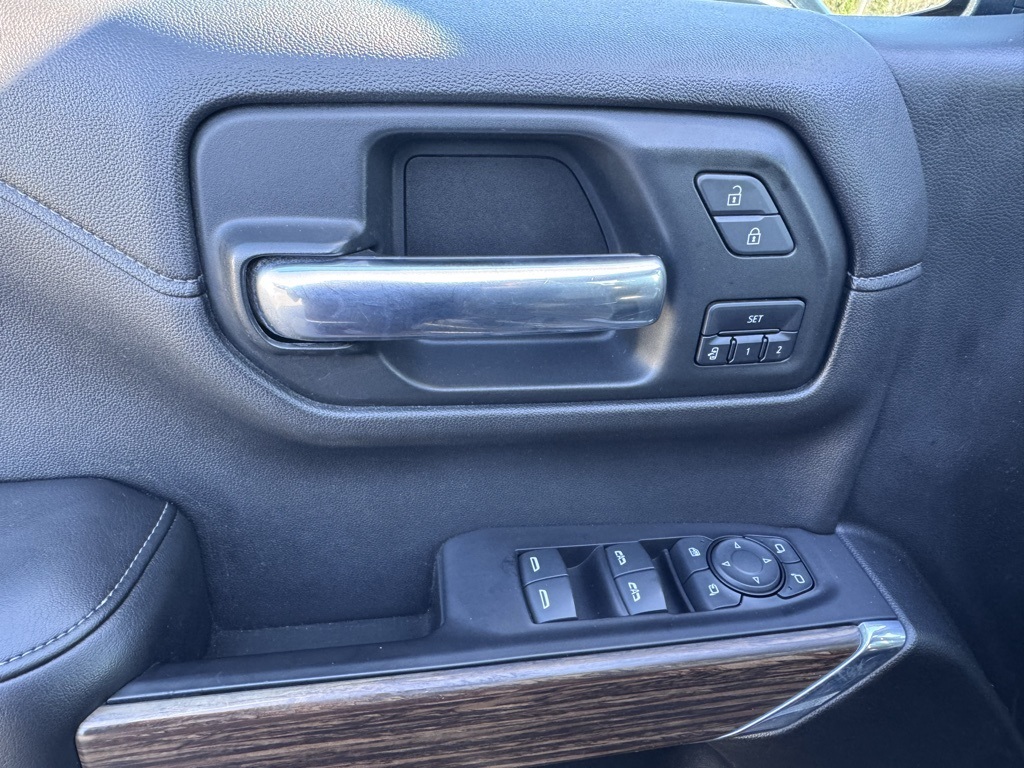 ChevroletSilverado 150024