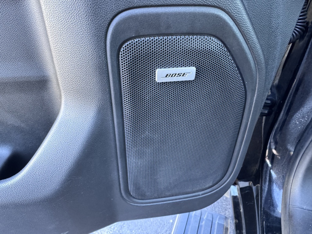 ChevroletSilverado 150025