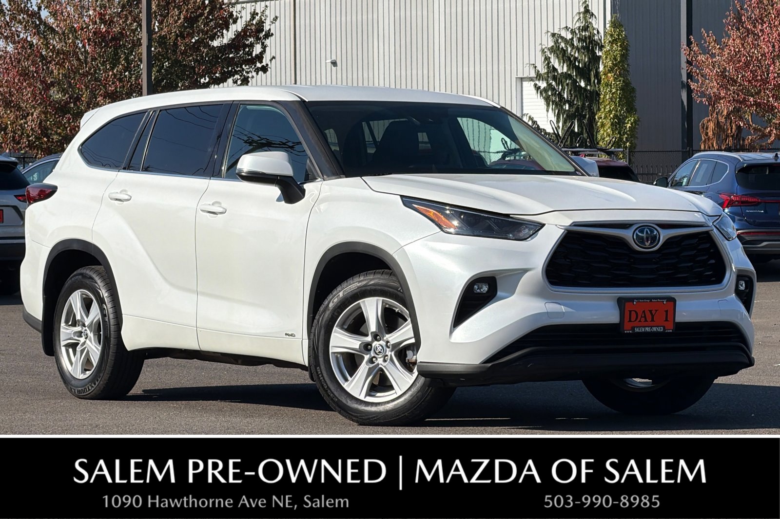 2022 Toyota Highlander Hybrid LE