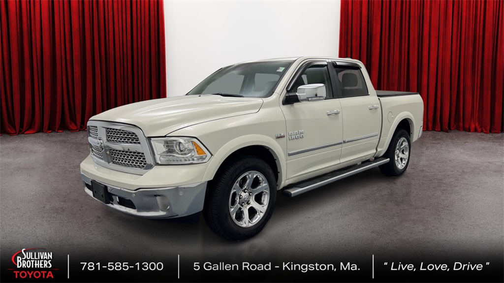 2017 RAM 1500 Laramie Crew Cab 4WD