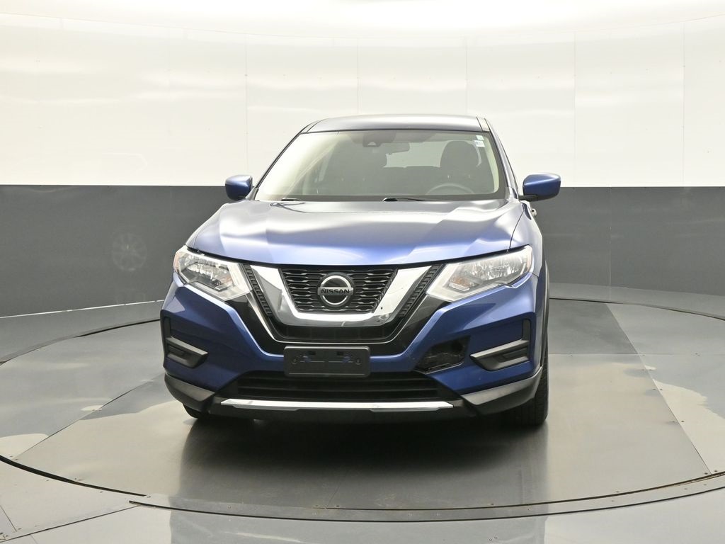 Used 2019 Nissan Rogue S with VIN KNMAT2MV8KP529977 for sale in Kansas City