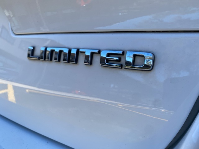 Used Car 2022 Jeep Grand Cherokee L  Limited For Sale Under $35,000 In San Antonio, Texas