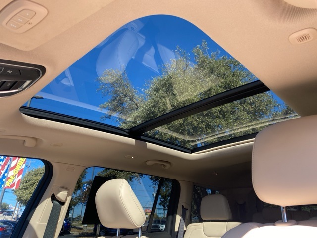 Used Car 2022 Jeep Grand Cherokee L  Limited For Sale Under $35,000 In San Antonio, Texas