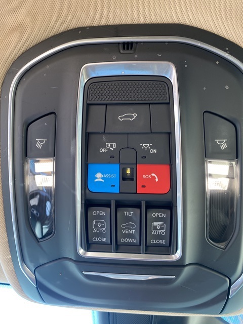 Used Car 2022 Jeep Grand Cherokee L  Limited For Sale Under $35,000 In San Antonio, Texas