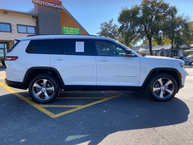 Used Car 2022 Jeep Grand Cherokee L  Limited For Sale Under $35,000 In San Antonio, Texas