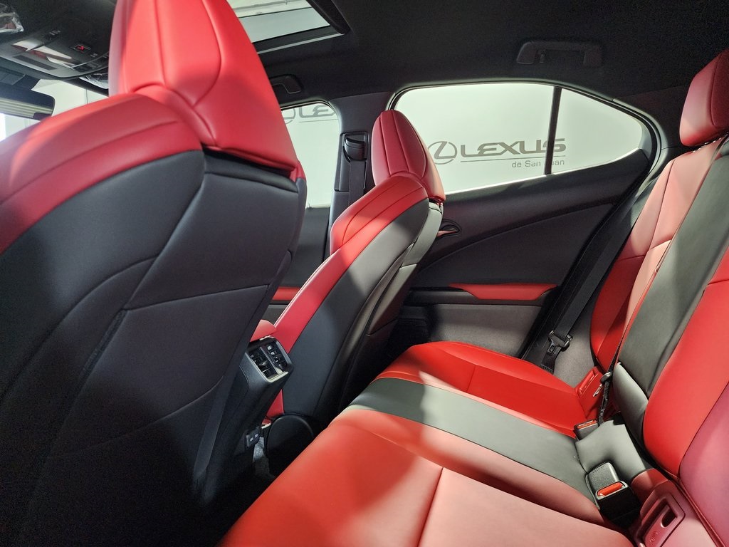 Thumbnail: 2025 Lexus UX - 27