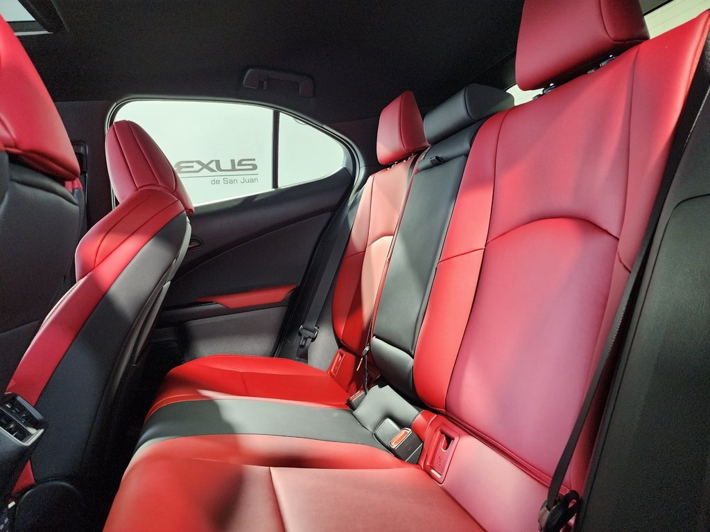 Thumbnail: 2025 Lexus UX - 28