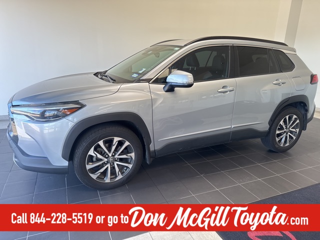 2022 Toyota Corolla Cross XLE  at Toyota of Victoria