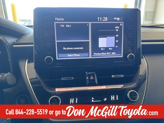 2022 Toyota Corolla Cross XLE  at Toyota of Victoria