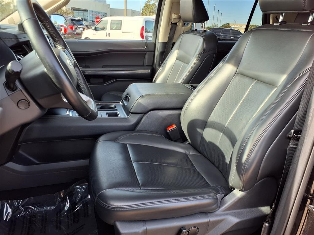 2024 Ford Expedition Max XLT Black at Community Honda