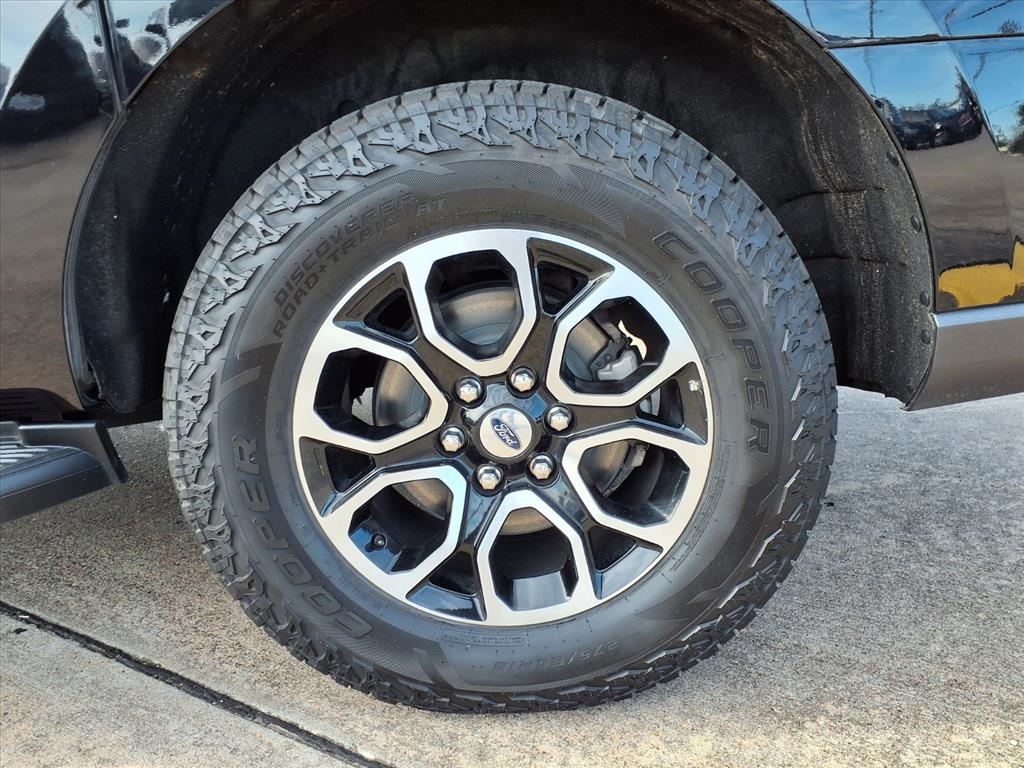 2024 Ford Expedition Max XLT Black at Community Honda