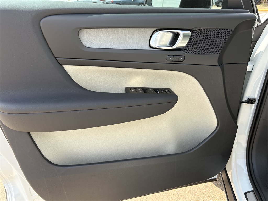 2026 Volvo XC40 B4 FWD Plus White at Ultimate Motorsports