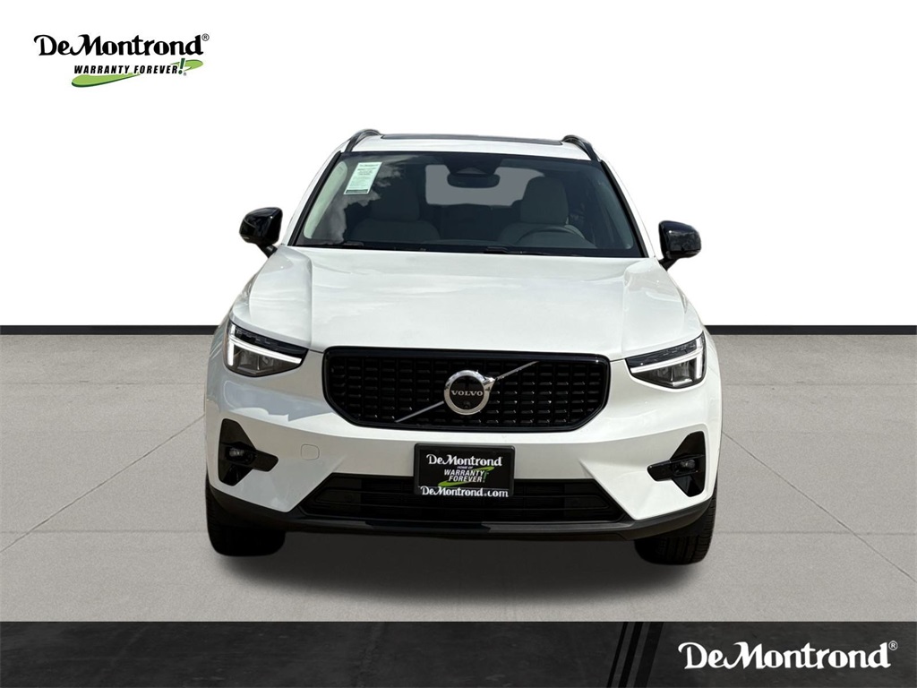 2026 Volvo XC40 B4 FWD Plus White at Ultimate Motorsports