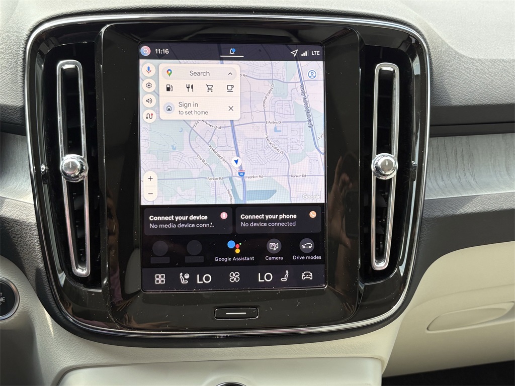 2026 Volvo XC40 B4 FWD Plus White at Ultimate Motorsports