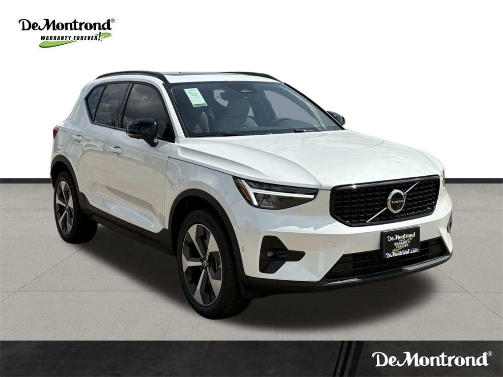 2026 Volvo XC40 B4 FWD Plus White at Ultimate Motorsports