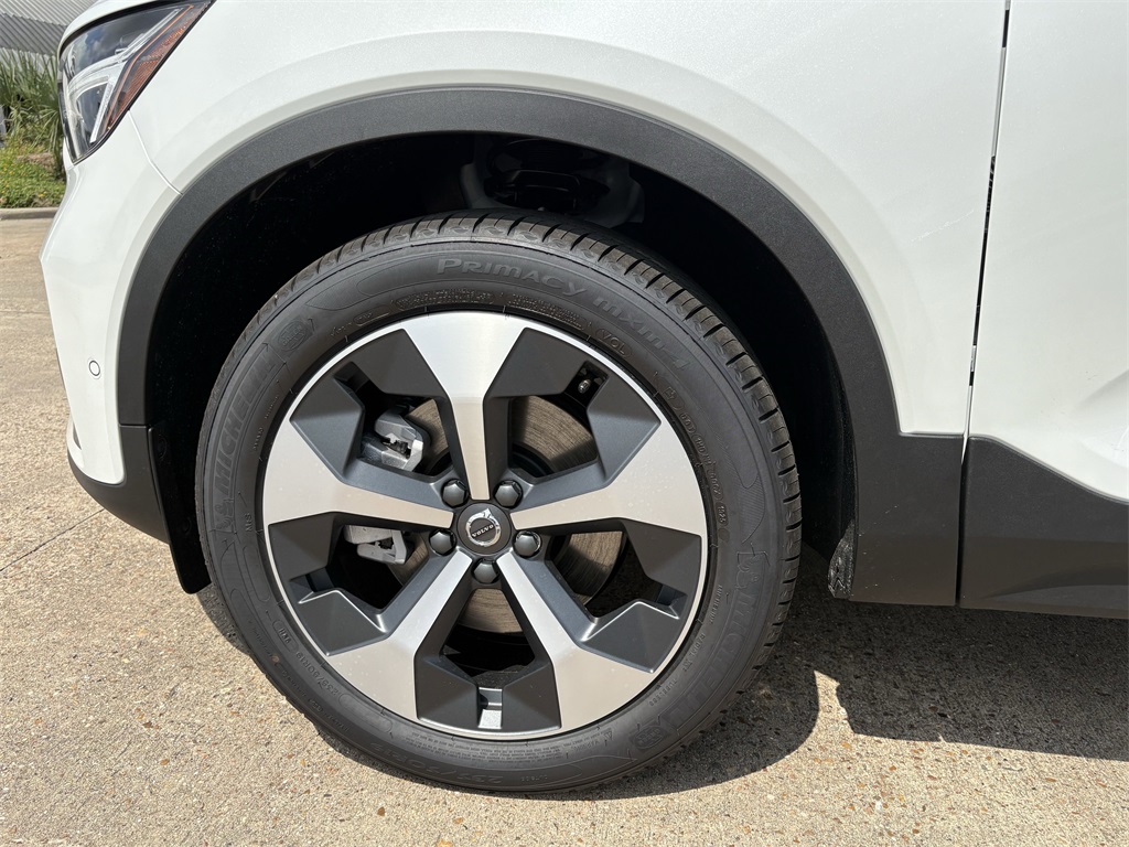 2026 Volvo XC40 B4 FWD Plus White at Ultimate Motorsports