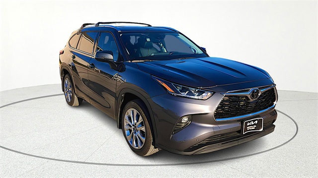 2023 Toyota Highlander
