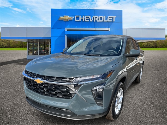 2026 Chevrolet Trax LS FWD