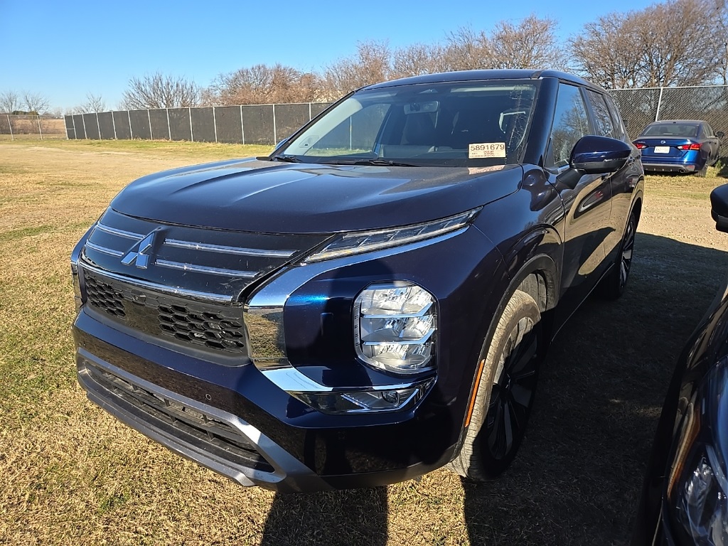 2025 Mitsubishi Outlander SE FWD