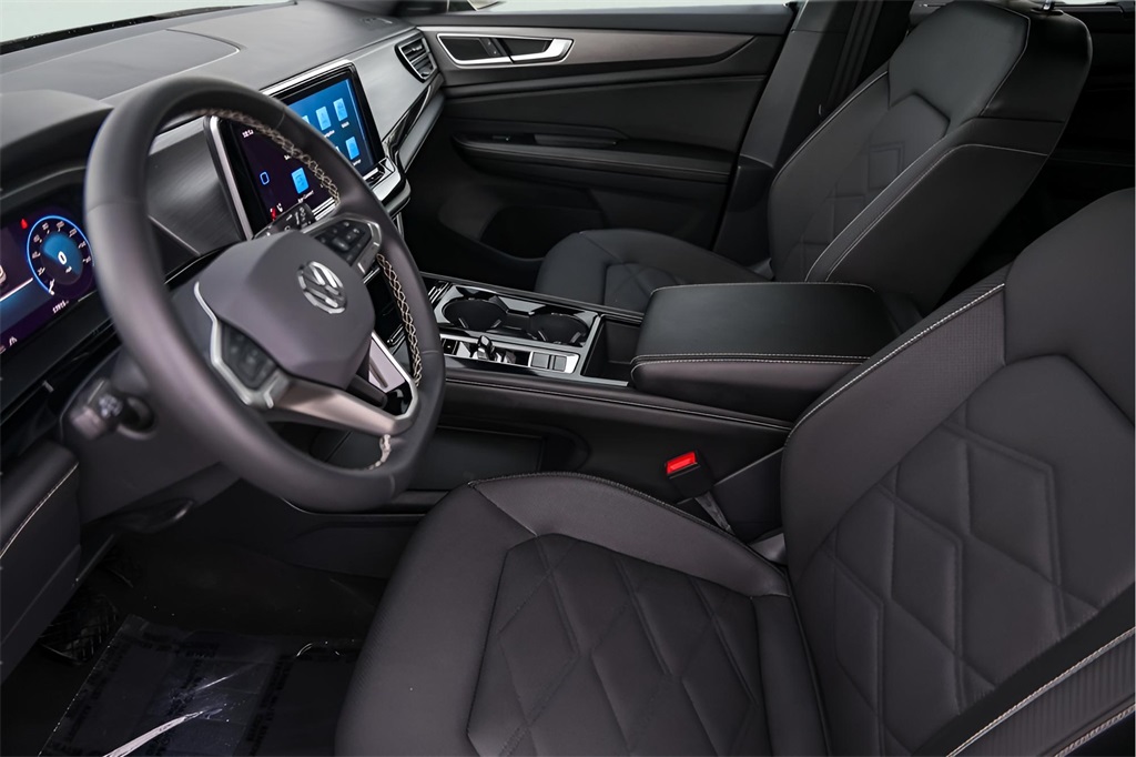 Used Car 2024 Volkswagen Atlas Cross Sport  2.0t Se W/technology For Sale Under $35,000 In Austin, Texas