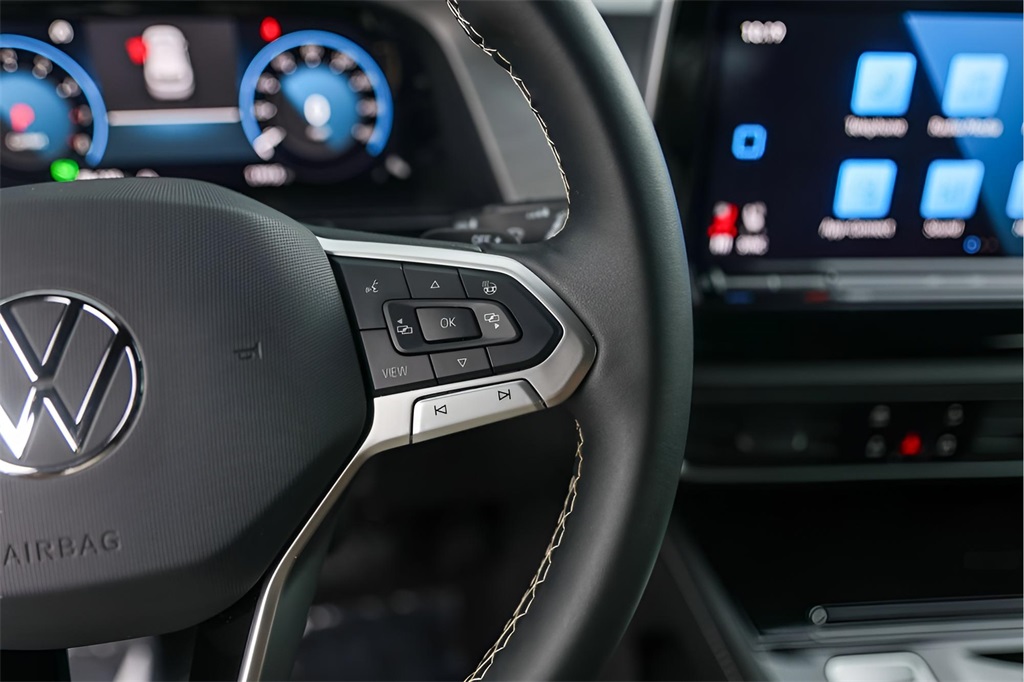 Used Car 2024 Volkswagen Atlas Cross Sport  2.0t Se W/technology For Sale Under $35,000 In Austin, Texas