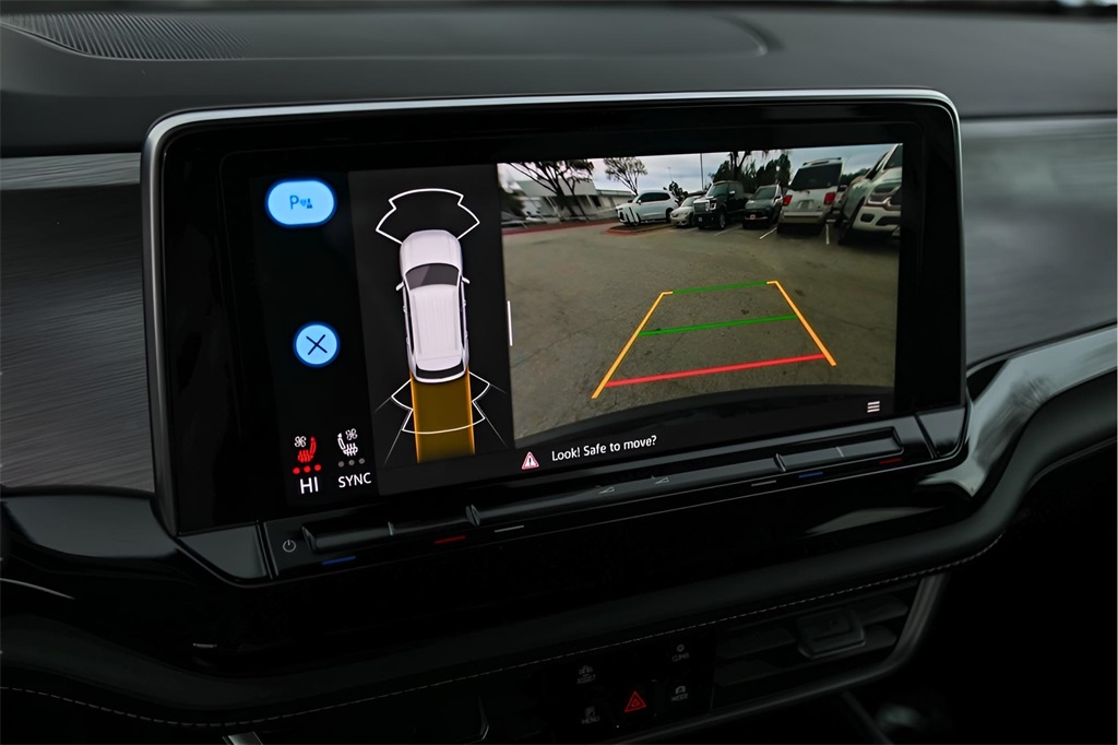 Used Car 2024 Volkswagen Atlas Cross Sport  2.0t Se W/technology For Sale Under $35,000 In Austin, Texas