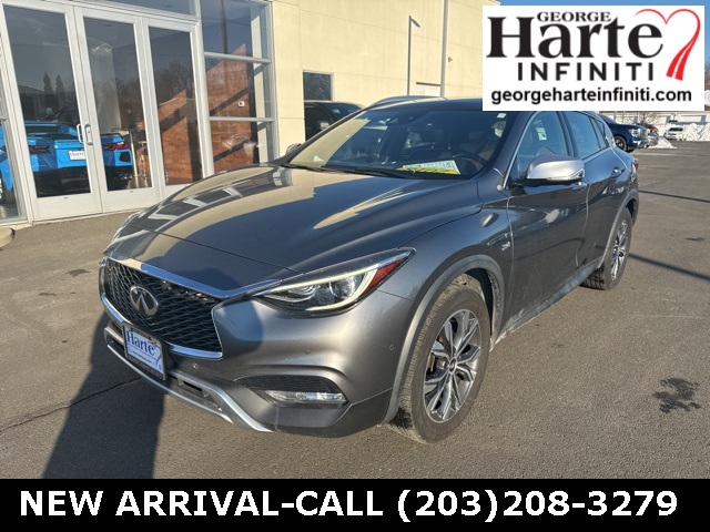 2018 INFINITI QX30 Premium AWD