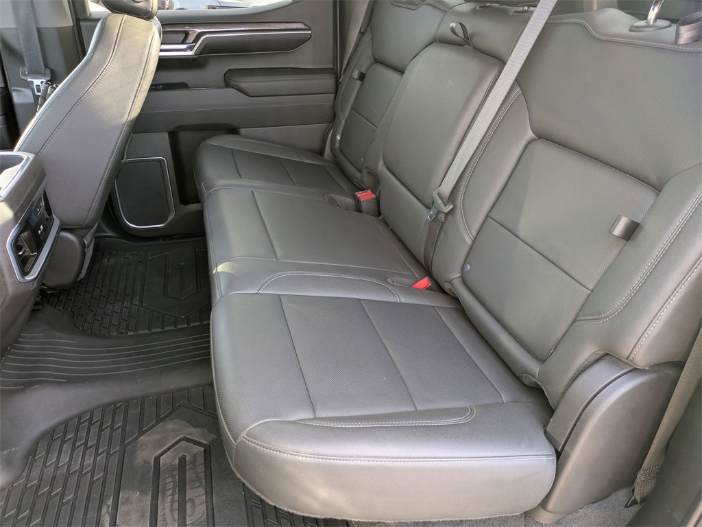 Used 2022 Chevrolet Silverado 1500 For Sale in Findlay, OH