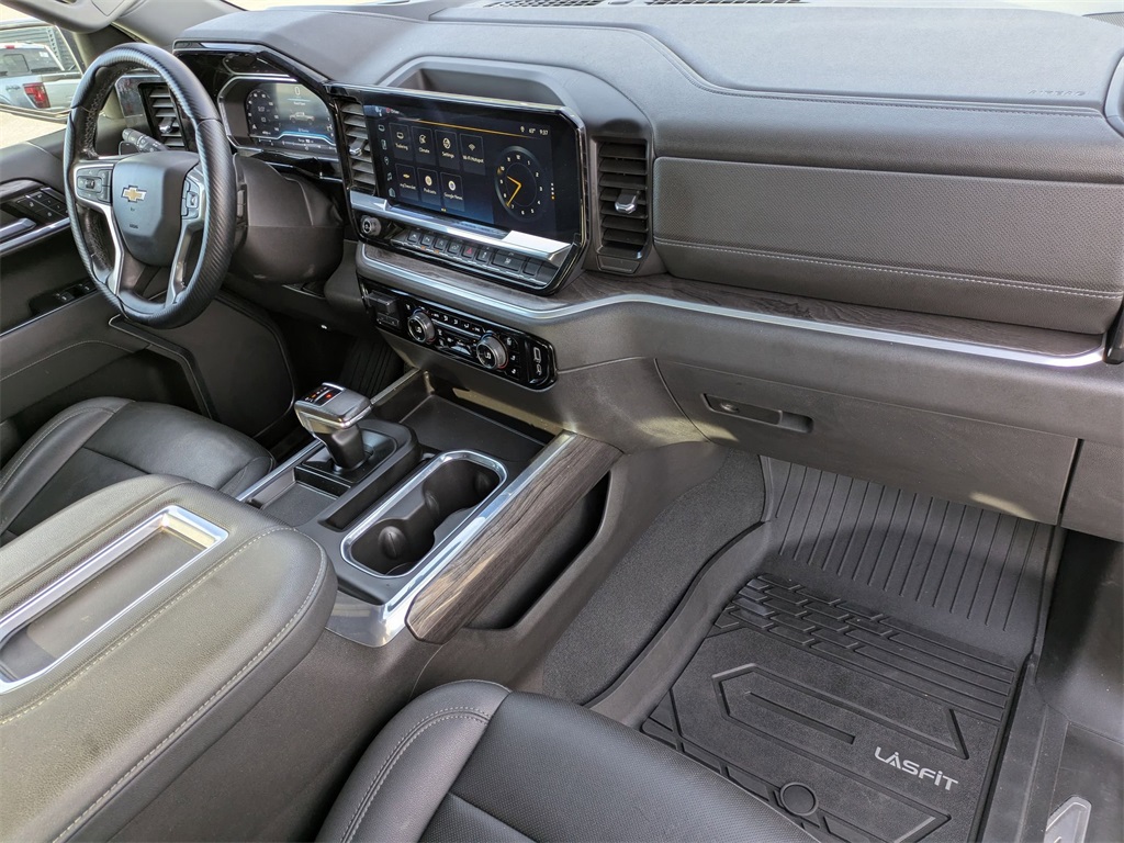 Used 2022 Chevrolet Silverado 1500 For Sale in Findlay, OH