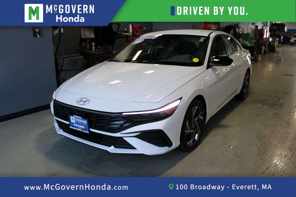 2025 Hyundai Elantra SEL Sport FWD