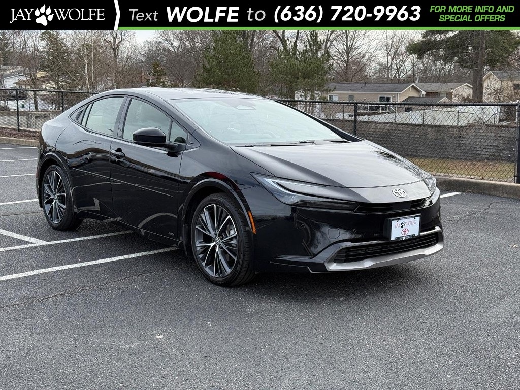 2025 Toyota Prius XLE AWD