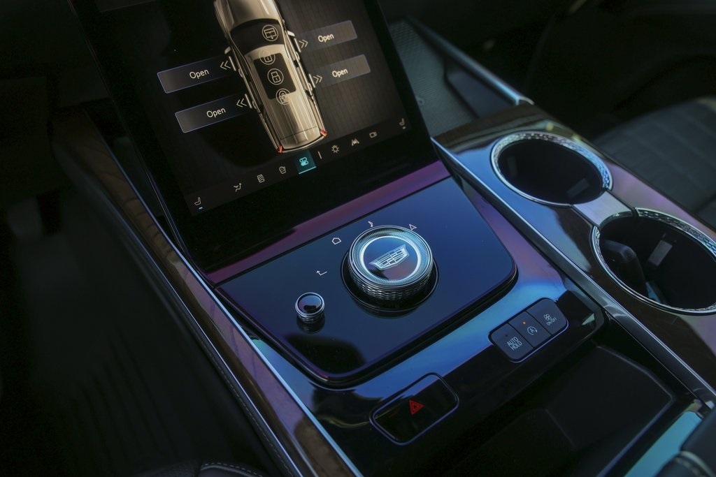 Used Car 2025 Cadillac Escalade  Sport Platinum For Sale Under $130,000 In Austin, Texas