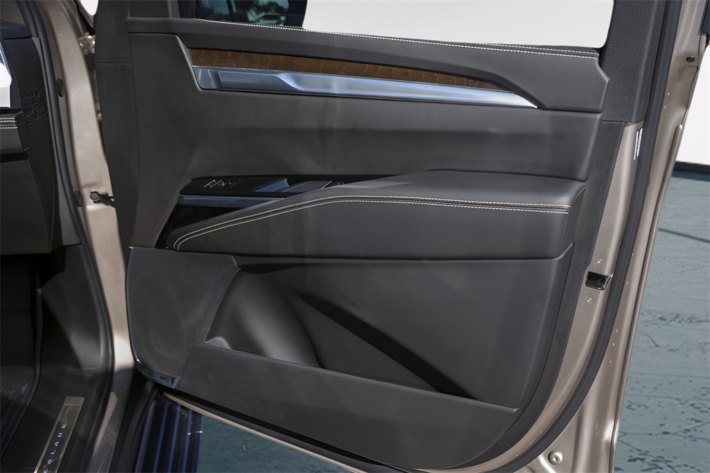 Used Car 2025 Cadillac Escalade  Sport Platinum For Sale Under $130,000 In Austin, Texas