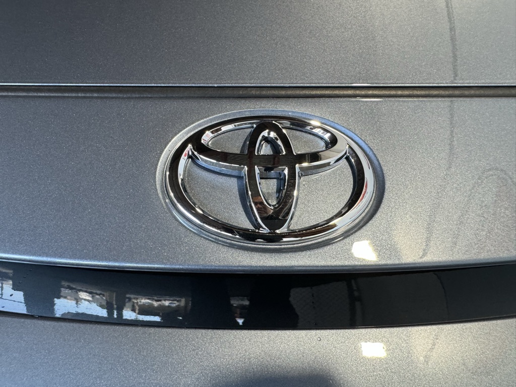 Thumbnail: 2025 Toyota Corolla - 15
