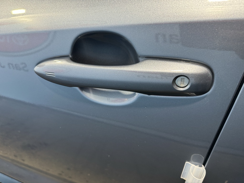 Thumbnail: 2025 Toyota Corolla - 16