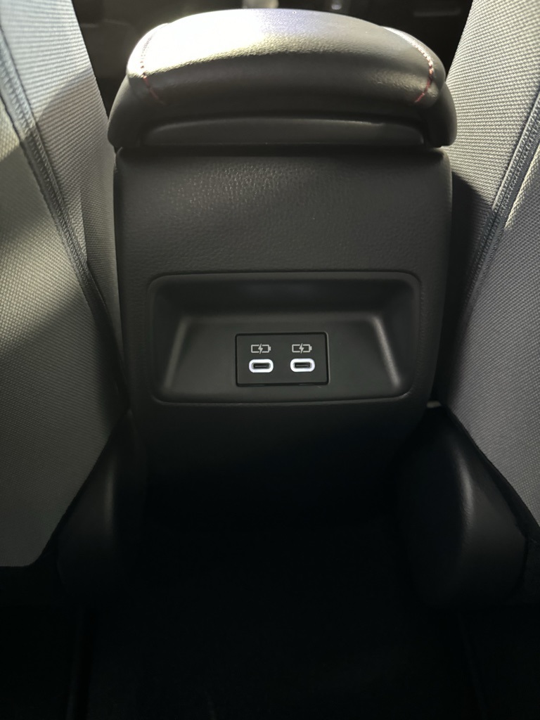 Thumbnail: 2025 Toyota Corolla - 29